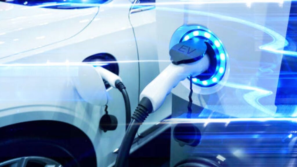 averías en coches eléctricos e híbridos