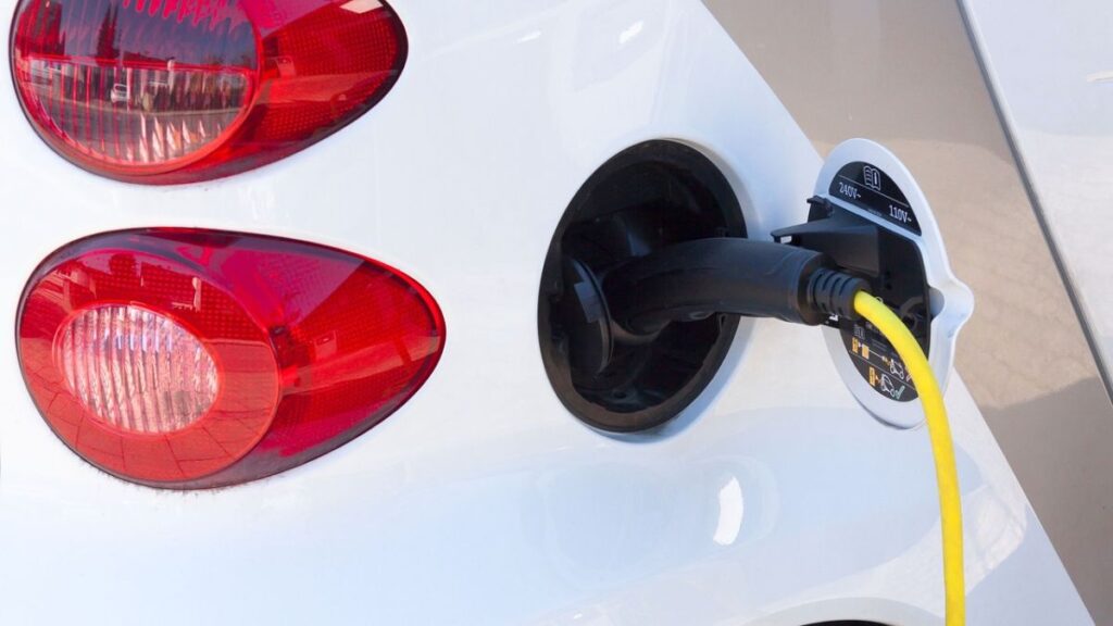 pros y contras en coches eléctricos